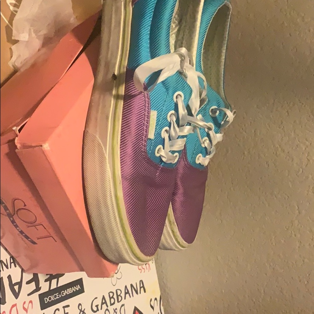 Vans sneakers